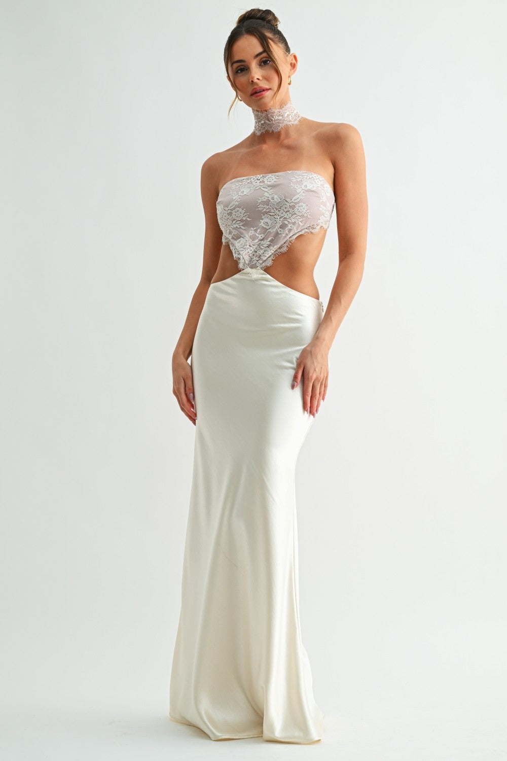 Juliana Lace Maxi Dress
