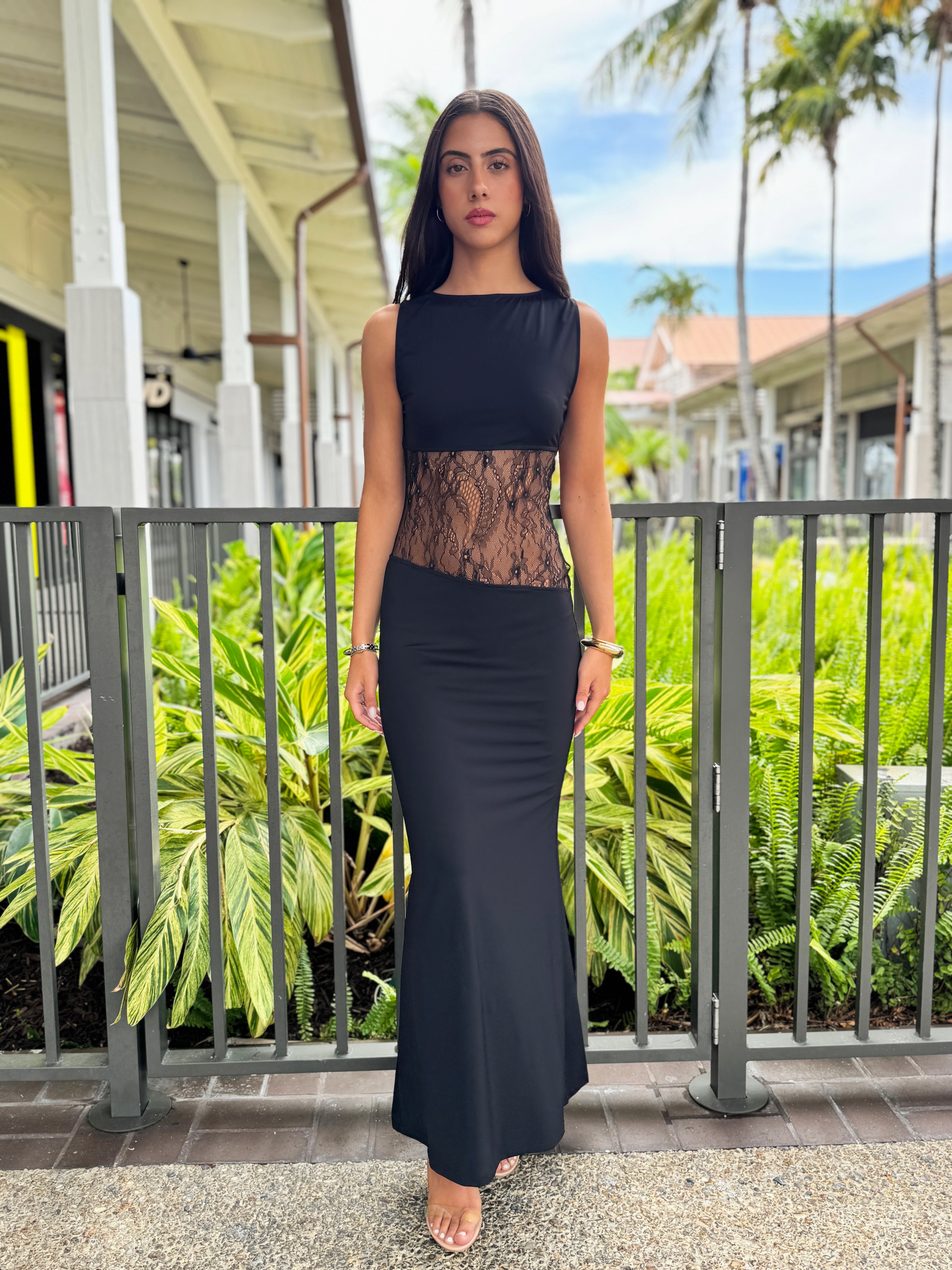 Emilia Lace Maxi
