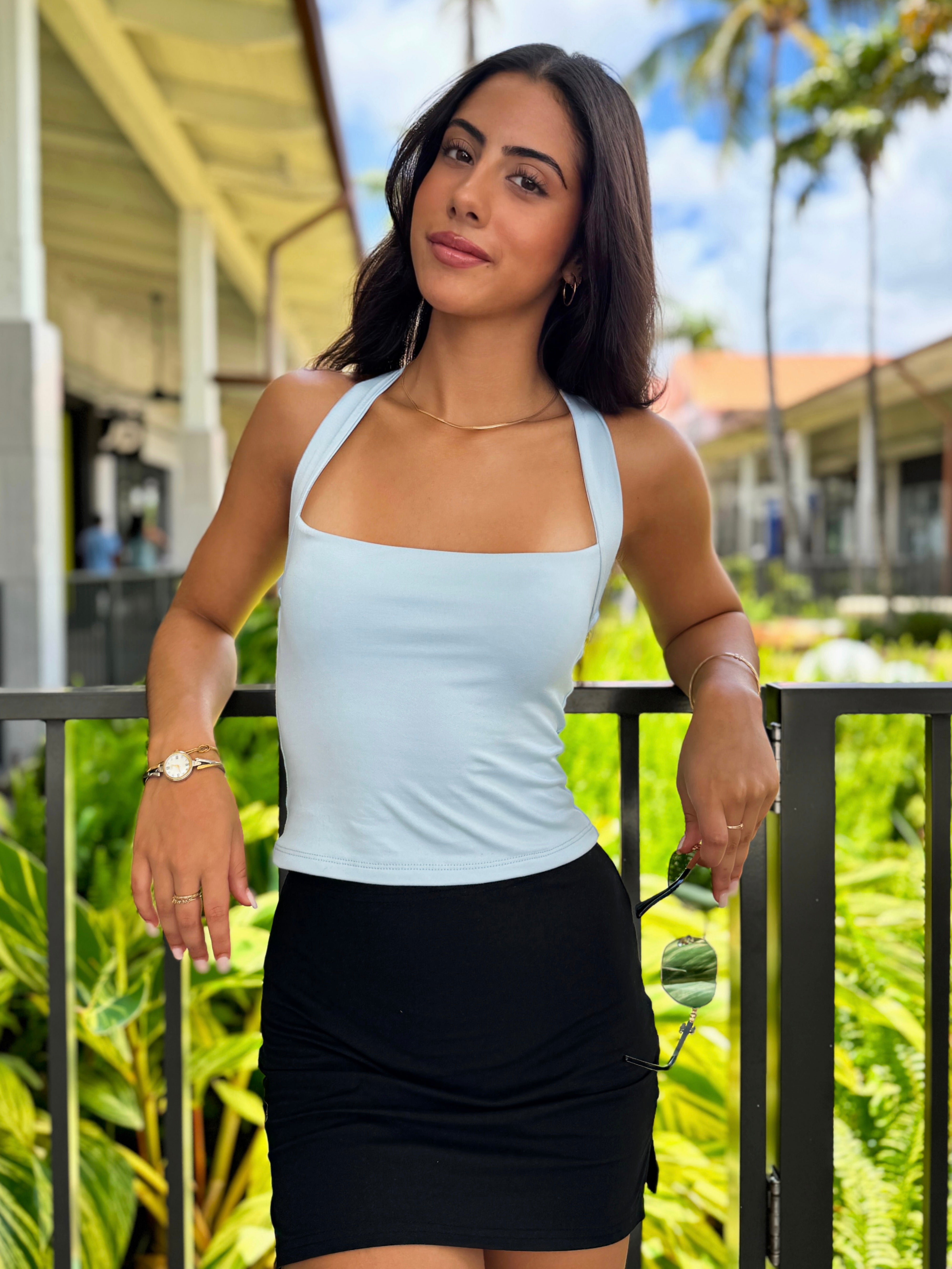 Luna Halter