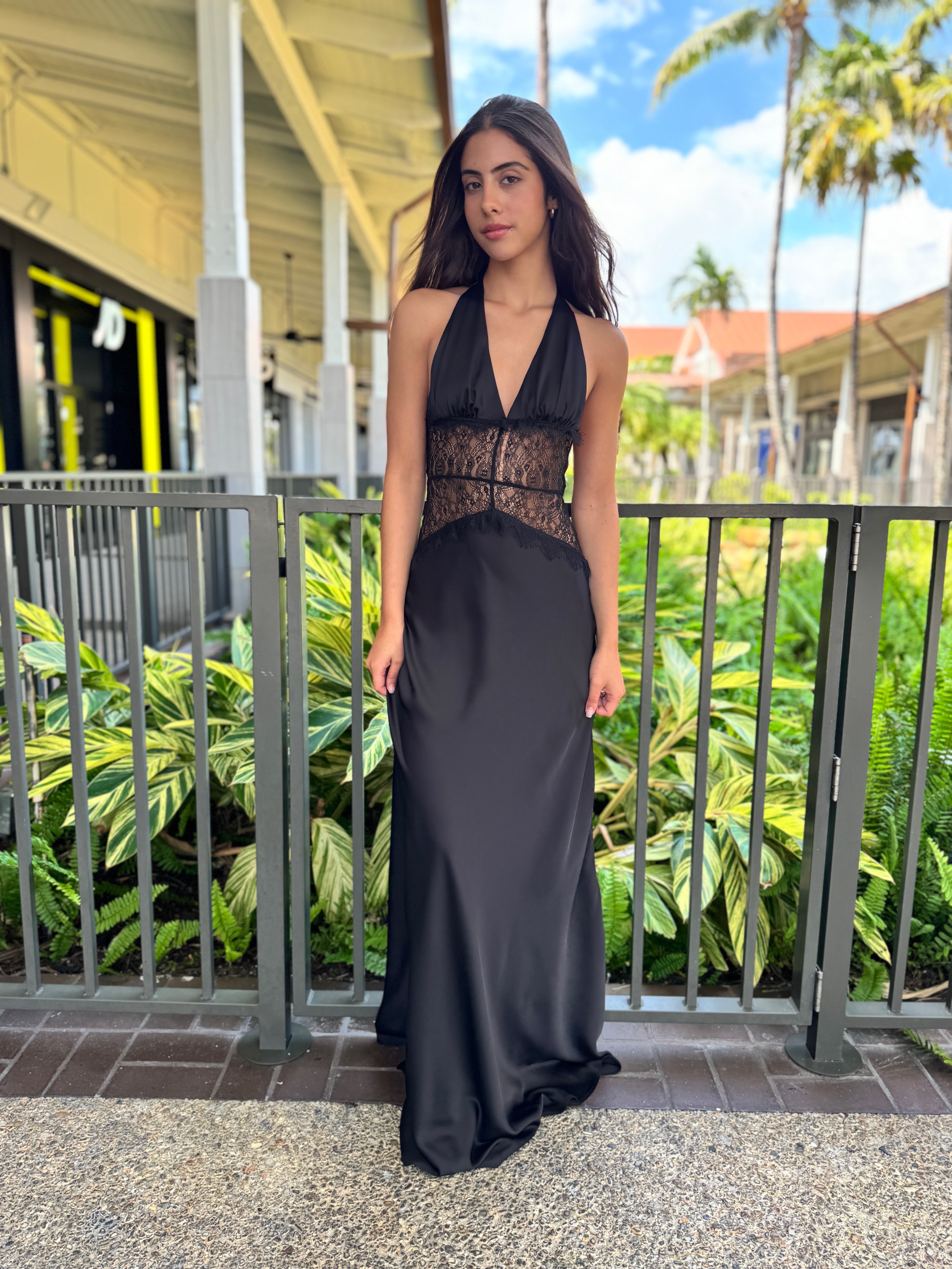 Valentina Lace Maxi