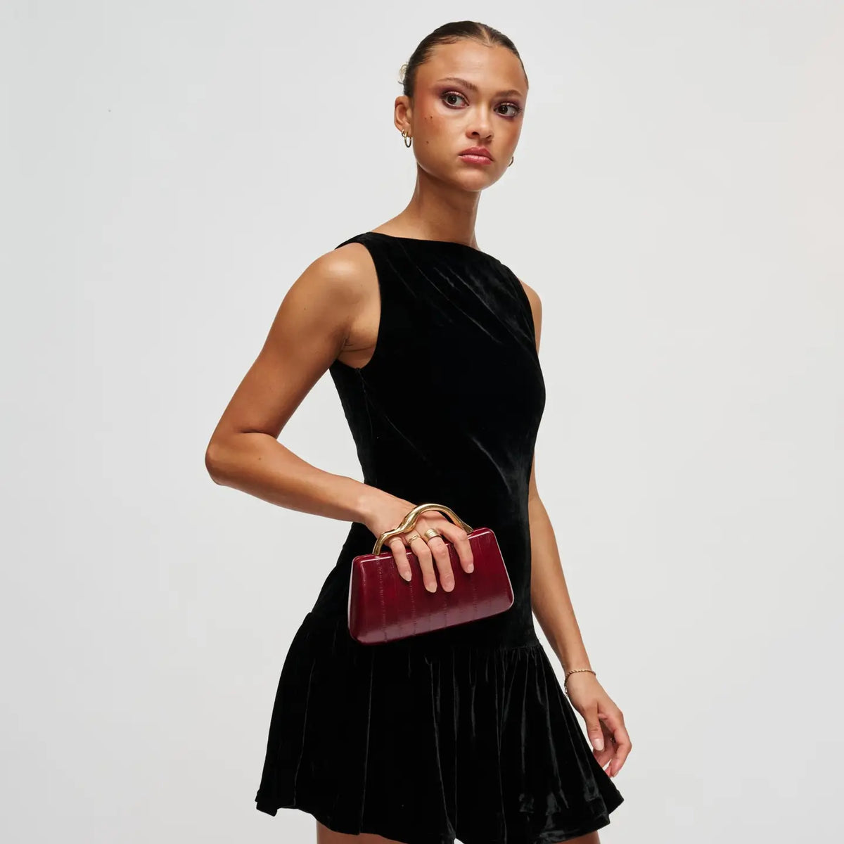 STRUCTURE WAVE CLUTCH