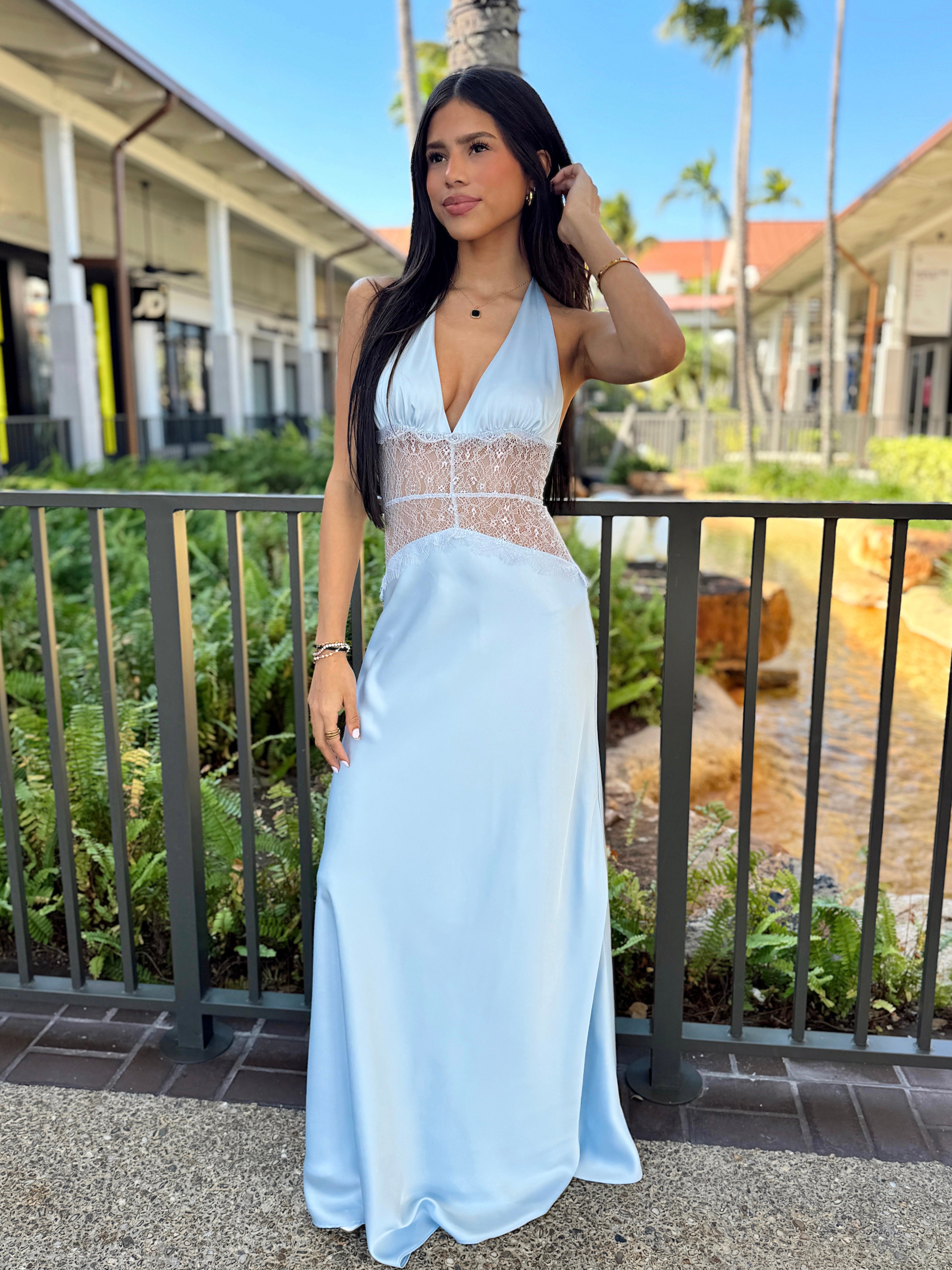 Valentina Lace Maxi
