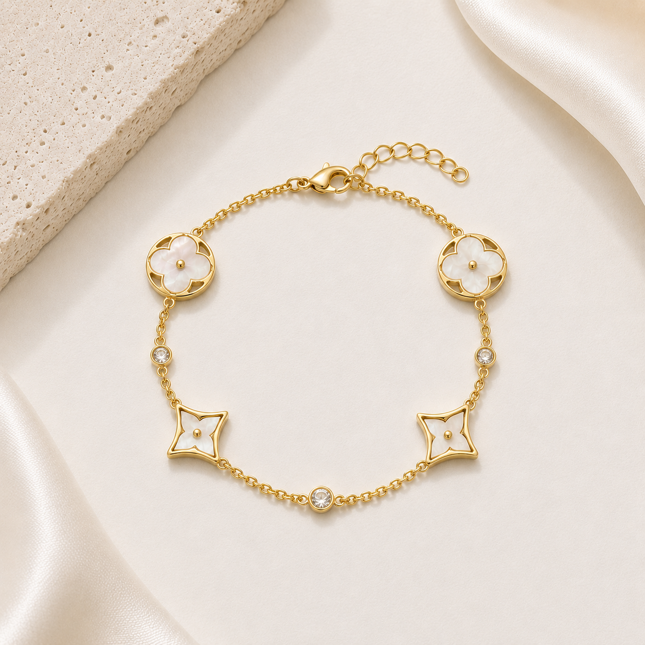 Luxe Clover Bracelet